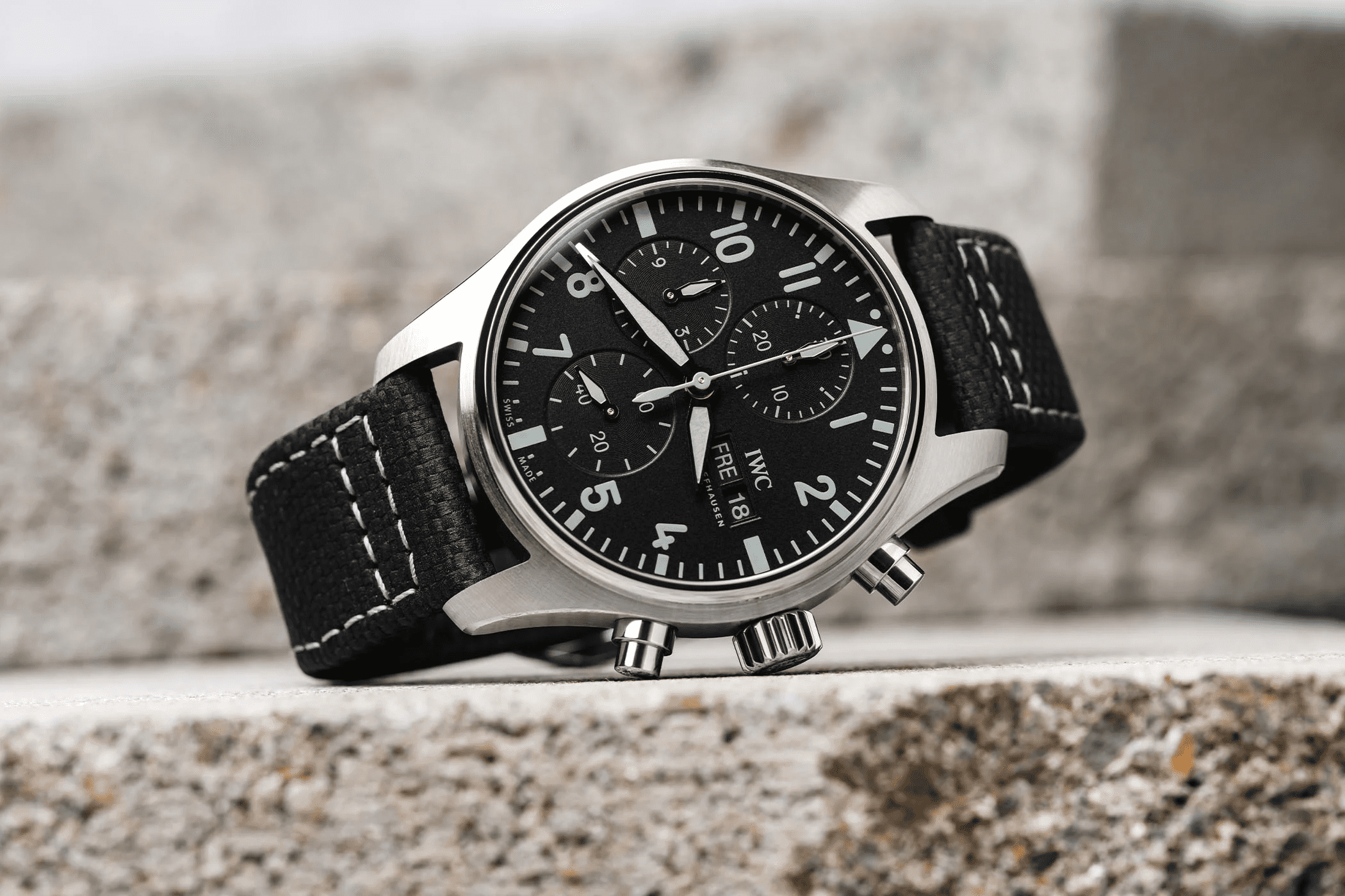 IWC Pilot's Watch Chronograph: Watches World, in dem jede Sekunde zählt